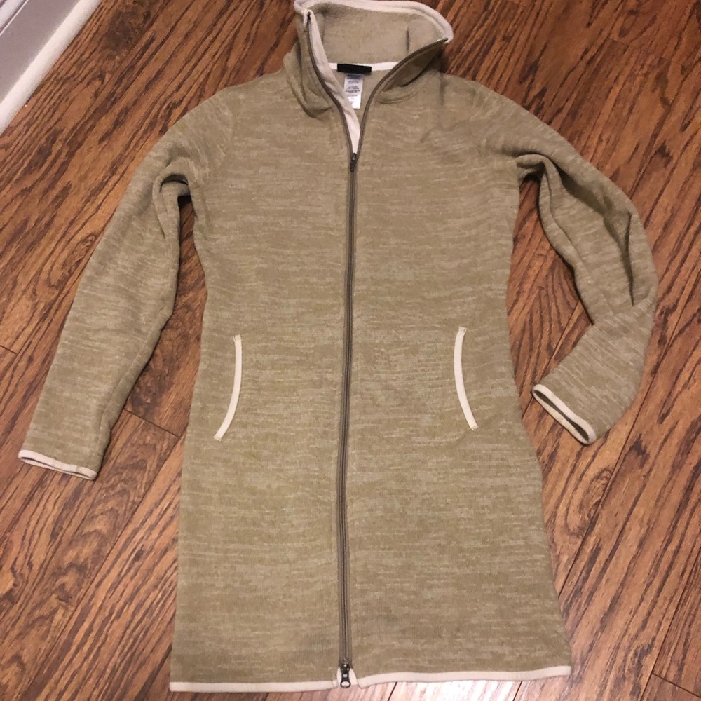 Patagonia long zip up sweater